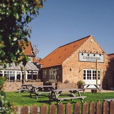 The Gardeners Country Inn Goxhill  Eksteriør billede